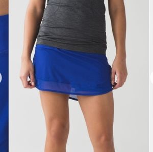 Lululemon Hotty Hot Skirt II

Camuflage blue
